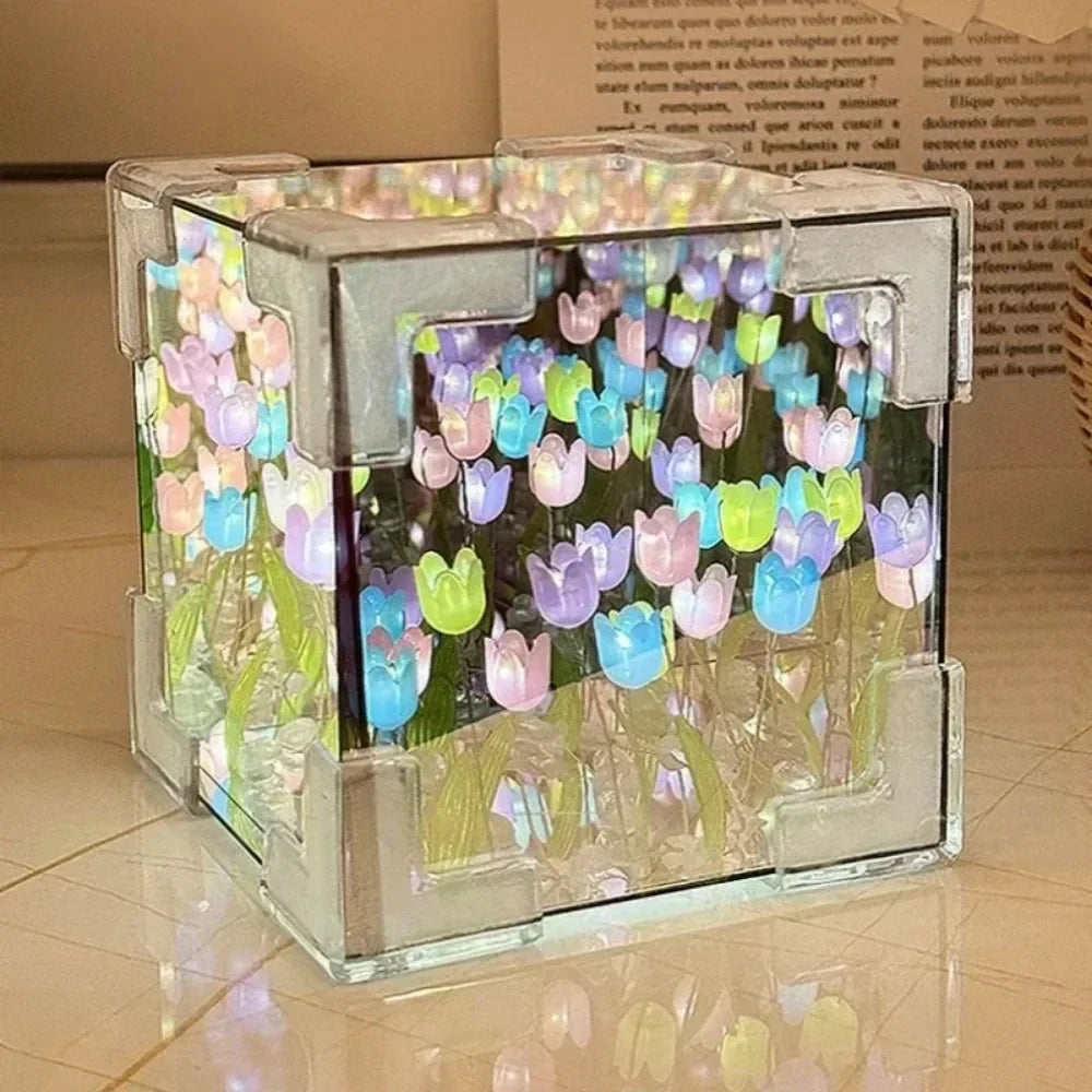 🌷 3Dチューリップフラワーシーキューブナイトライト - 光るクリスタルキューブの中の永遠の庭園