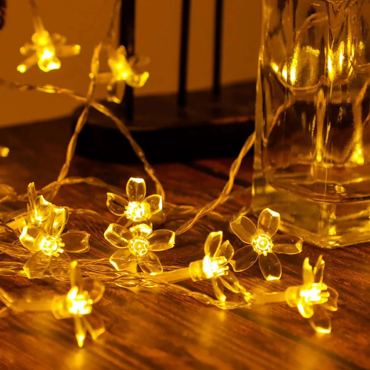 <tc>Lunvail</tc> ™ Cherry Blossom Fairy String Lights - bateriový poháněný květinový výzdoba (10–40 LED)