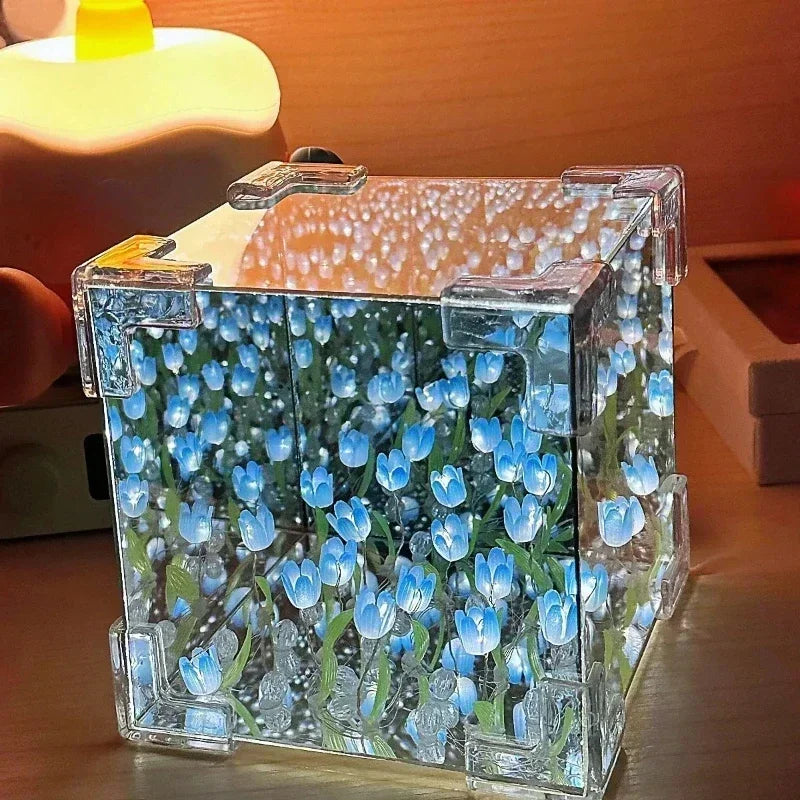 🌷 3Dチューリップフラワーシーキューブナイトライト - 光るクリスタルキューブの中の永遠の庭園