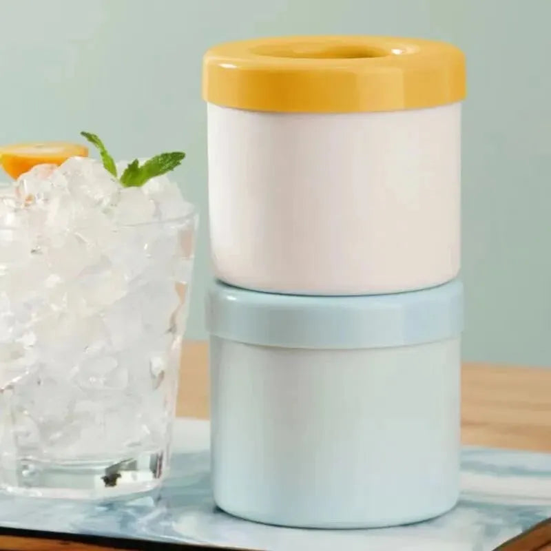 Silicone Ice Cube Mold Round Ice Bucket | Space-Saving Portable Ice Maker for Cocktails & Summer Drinks