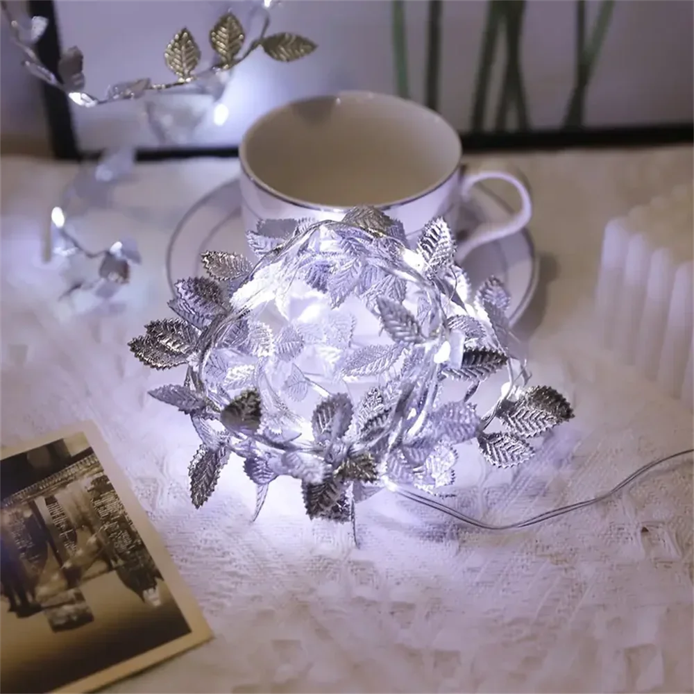 <tc>Lunvail</tc> ™ Golden & Silver Leaf Fairy String Lights-bateriový LED Garland (20/50/100 LED)