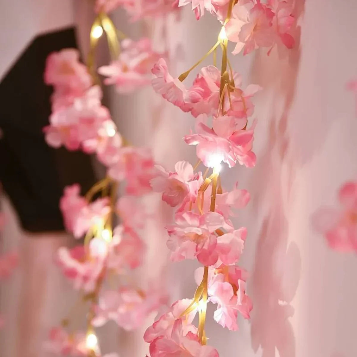 Blossomglow ™ Blossom Cherry faoi stiúir Garland - Fíniúna Solas Fairy 2m Floral do sheomra leapa, bainise & maisiúchán cóisir