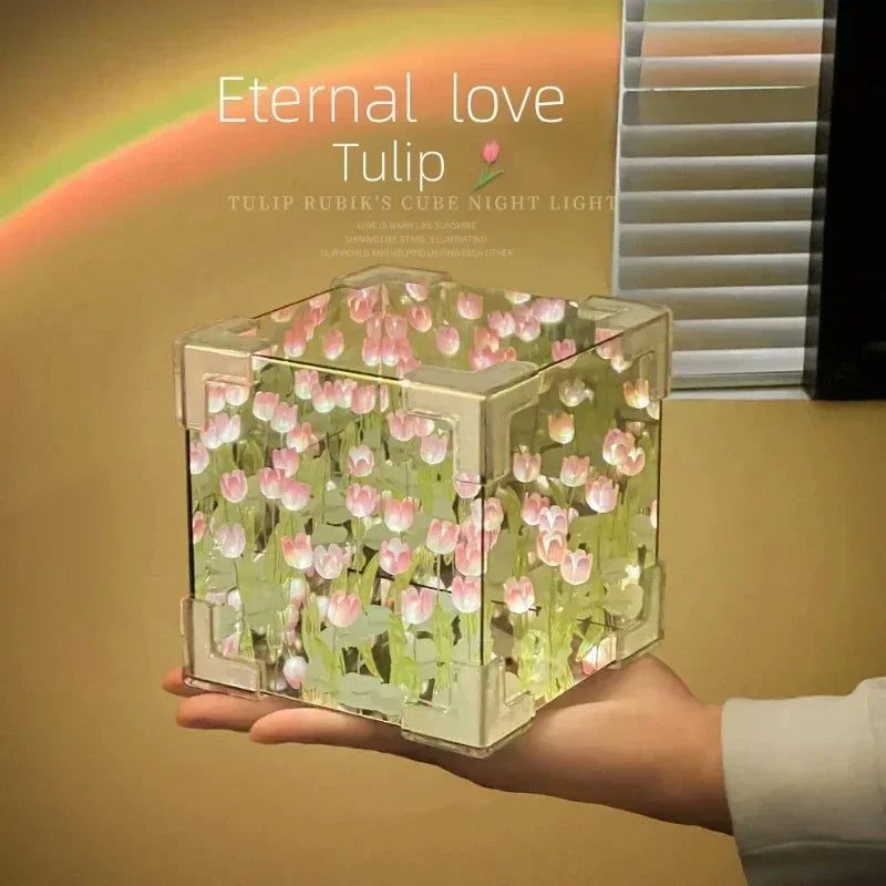 🌷 3Dチューリップフラワーシーキューブナイトライト - 光るクリスタルキューブの中の永遠の庭園