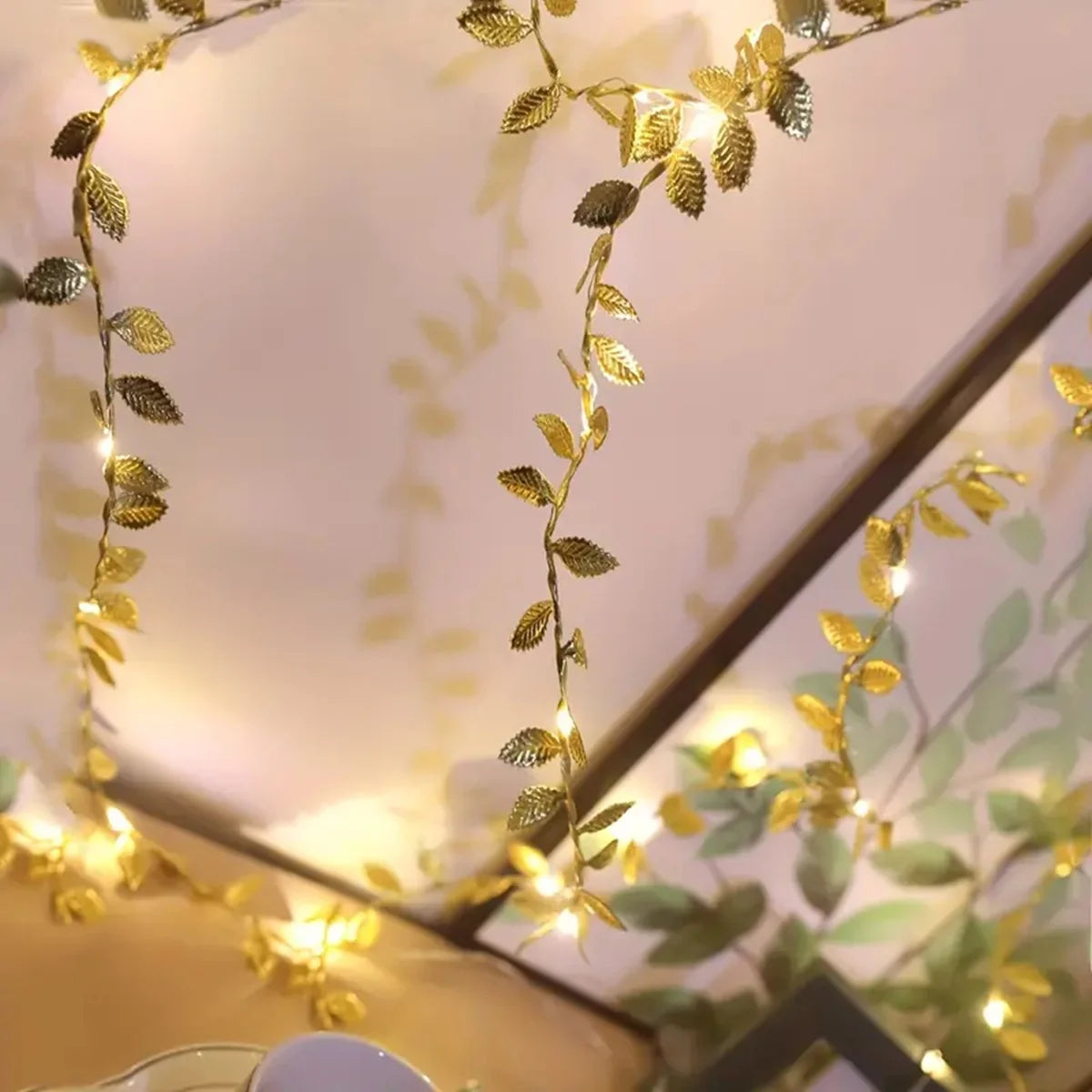 <tc>Lunvail</tc> ™ Golden & Silver Leaf Fairy String Lights-bateriový LED Garland (20/50/100 LED)