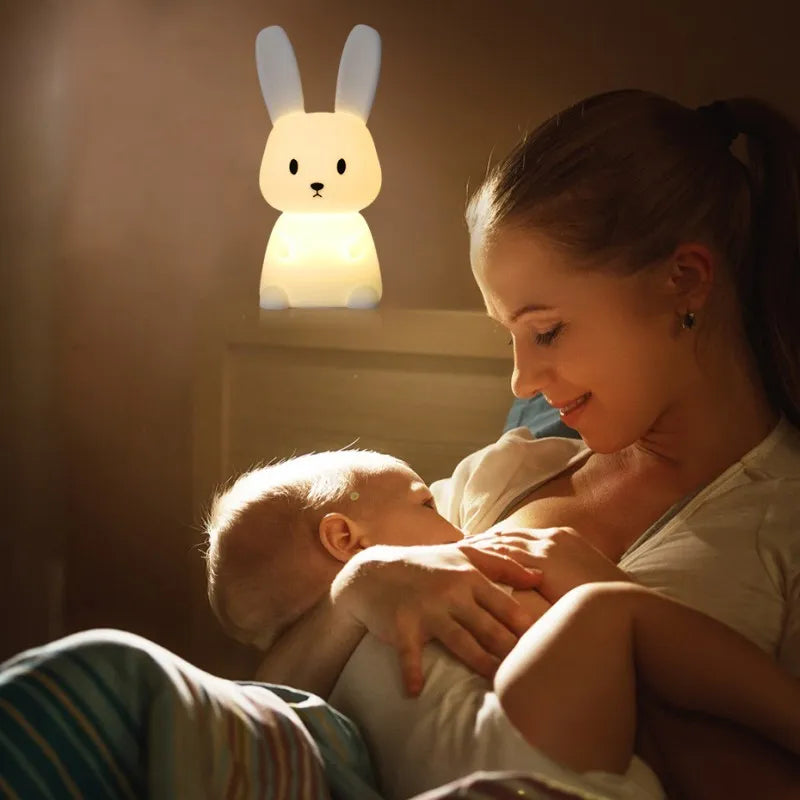 Solas oíche tadhaill glowbunny ™ - lampa coinín silicone bog le 7 dathanna & lasc ama do pháistí & seomraí leanbh