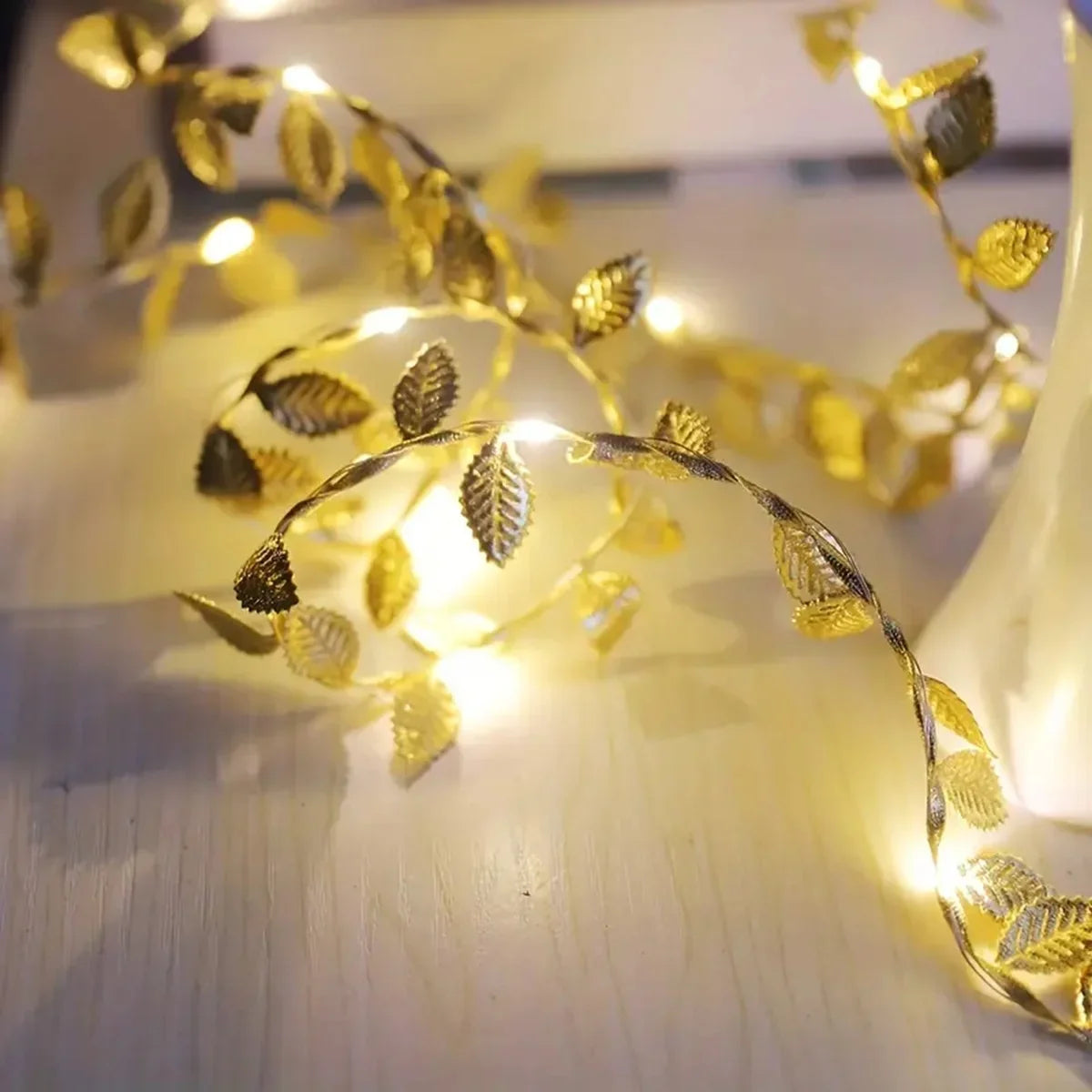 <tc>Lunvail</tc> ™ Golden & Silver Leaf Fairy String Lights-bateriový LED Garland (20/50/100 LED)