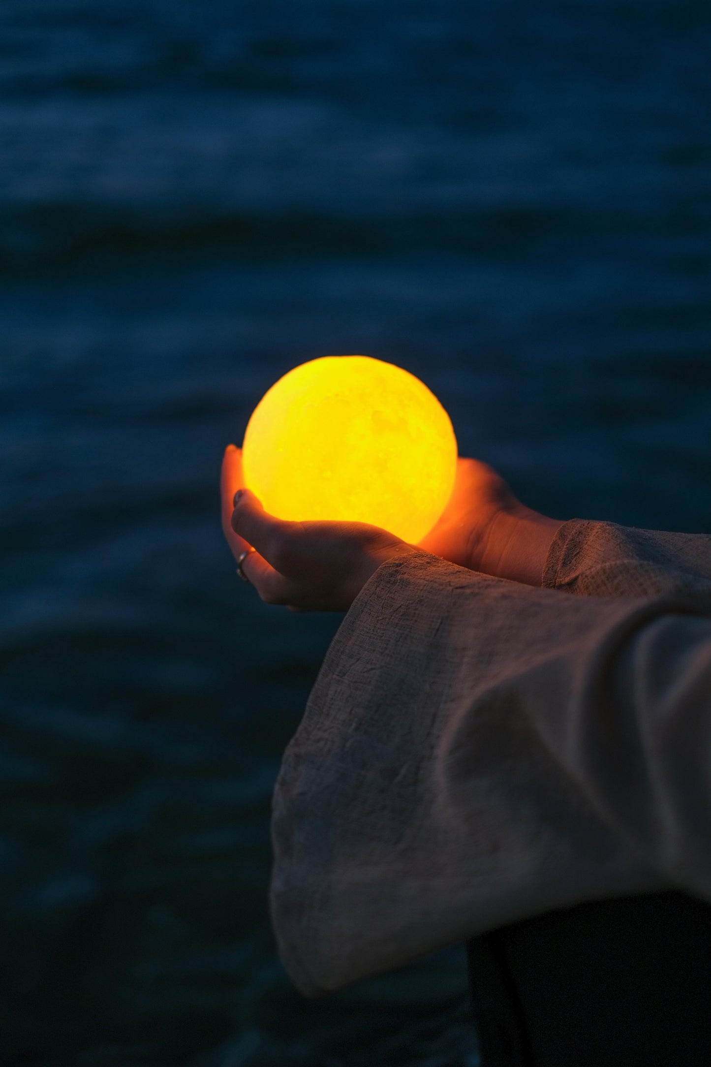 Mini Moon Night Light - 3D Printed LED Lamp