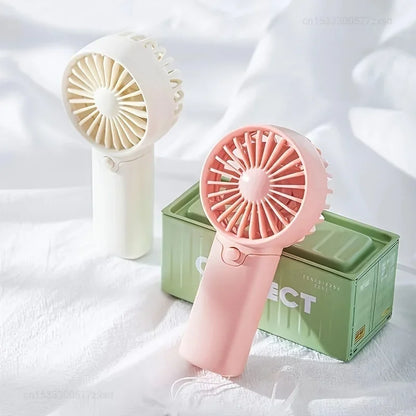 Fan gleoite Mini Fan Iniompartha Bán -Handeld Fan Lightweight Póca Fan Fan Fan Fan Leictreach Torann Beag Le haghaidh Bronntanas Mac Léinn Fan Allamuigh 2025 2025