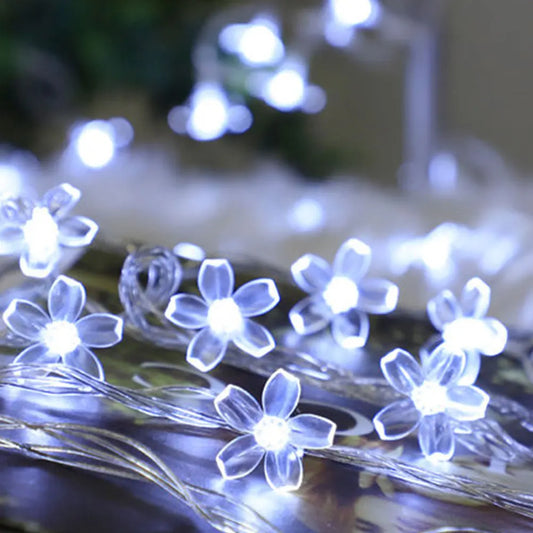 <tc>Lunvail</tc> ™ Cherry Blossom Fairy String Lights - bateriový poháněný květinový výzdoba (10–40 LED)