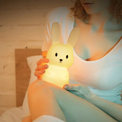 GlowBunny ™ Touch Night Light - Soft Silicone Rabbit Lamp se 7 barvami a časovač pro děti a dětské pokoje